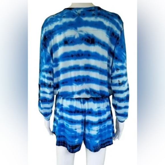 Young, Fabulous & Broke Blue Tie-dye Romper Small - Picture 2 of 6